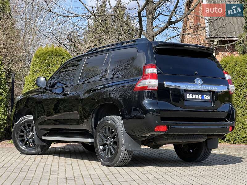 Позашляховик / Кросовер Toyota Land Cruiser Prado 2016 в Львові