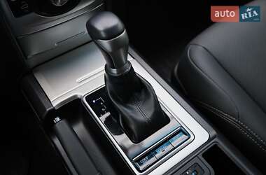 Внедорожник / Кроссовер Toyota Land Cruiser Prado 2023 в 