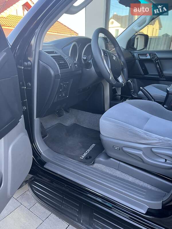 Внедорожник / Кроссовер Toyota Land Cruiser Prado 2013 в Луцке фото 11 Внедорожник / Кроссовер Toyota Land Cruiser Prado 2013 в Луцке
