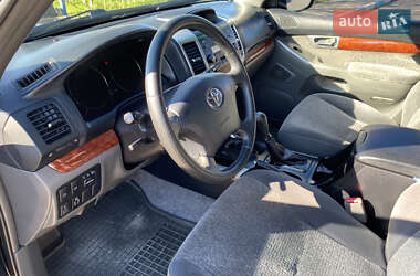 Позашляховик / Кросовер Toyota Land Cruiser Prado 2007 в 