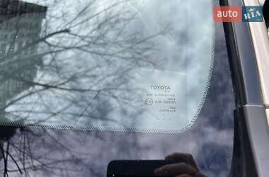 Внедорожник / Кроссовер Toyota Land Cruiser Prado 2012 в 