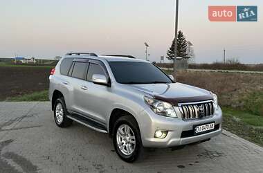 Внедорожник / Кроссовер Toyota Land Cruiser Prado 2010 в 