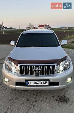 Внедорожник / Кроссовер Toyota Land Cruiser Prado 2010 в 