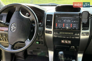 Внедорожник / Кроссовер Toyota Land Cruiser Prado 2006 в 