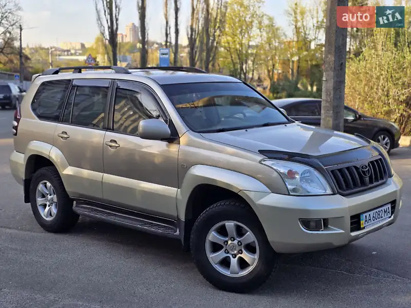 Позашляховик / Кросовер Toyota Land Cruiser Prado 2004 в 