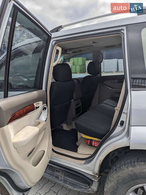 Внедорожник / Кроссовер Toyota Land Cruiser Prado 2004 в Ивано-Франковске