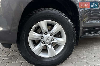 Внедорожник / Кроссовер Toyota Land Cruiser Prado 2014 в 