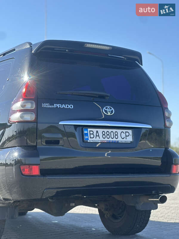 Позашляховик / Кросовер Toyota Land Cruiser Prado 2005 в Голованівську