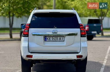 Внедорожник / Кроссовер Toyota Land Cruiser Prado 2014 в 