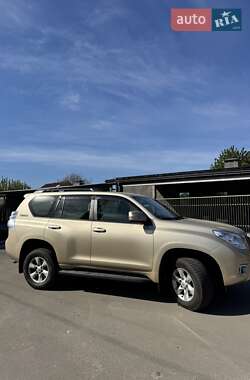 Позашляховик / Кросовер Toyota Land Cruiser Prado 2012 в 