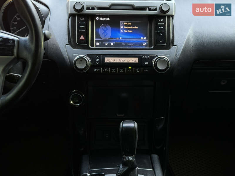 Внедорожник / Кроссовер Toyota Land Cruiser Prado 2014 в Смеле