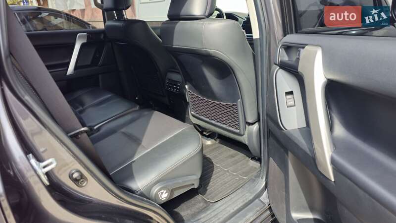 Позашляховик / Кросовер Toyota Land Cruiser Prado 2020 в Шостці