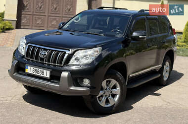 Позашляховик / Кросовер Toyota Land Cruiser Prado 2011 в Дніпрі