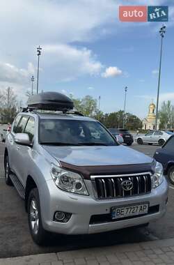 Внедорожник / Кроссовер Toyota Land Cruiser Prado 2013 в Николаеве