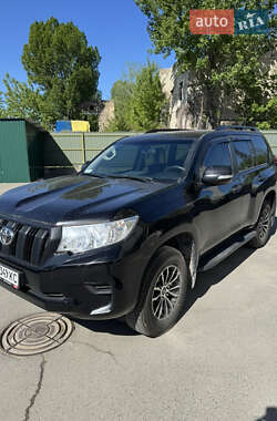Внедорожник / Кроссовер Toyota Land Cruiser Prado 2019 в Киеве
