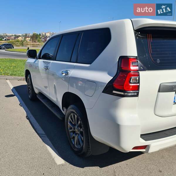 Позашляховик / Кросовер Toyota Land Cruiser Prado 2021 в Вінниці