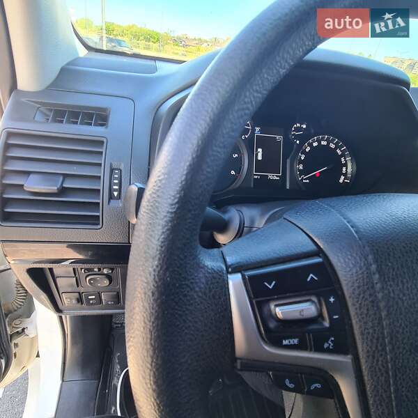 Позашляховик / Кросовер Toyota Land Cruiser Prado 2021 в Вінниці