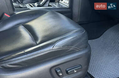 Внедорожник / Кроссовер Toyota Land Cruiser Prado 2019 в 
