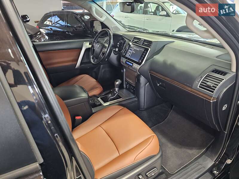 Внедорожник / Кроссовер Toyota Land Cruiser Prado 2021 в Коломые