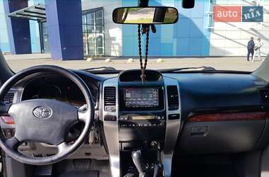 Позашляховик / Кросовер Toyota Land Cruiser Prado 2007 в 