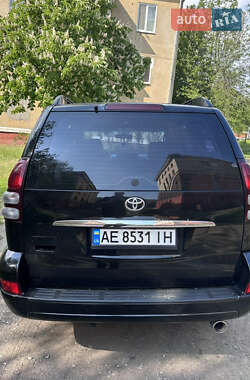 Позашляховик / Кросовер Toyota Land Cruiser Prado 2007 в 