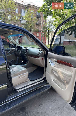 Позашляховик / Кросовер Toyota Land Cruiser Prado 2007 в 