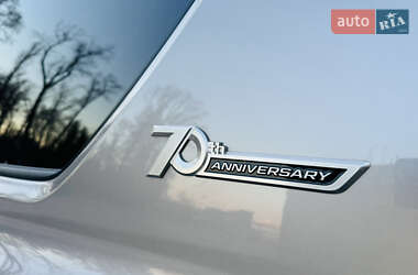 Внедорожник / Кроссовер Toyota Land Cruiser Prado 2022 в 