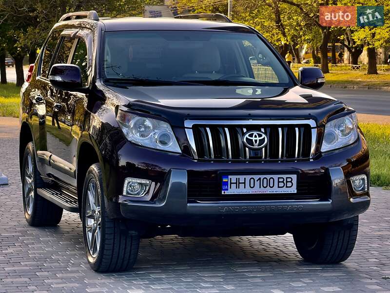 Позашляховик / Кросовер Toyota Land Cruiser Prado 2010 в Одесі