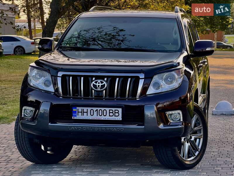 Позашляховик / Кросовер Toyota Land Cruiser Prado 2010 в Одесі