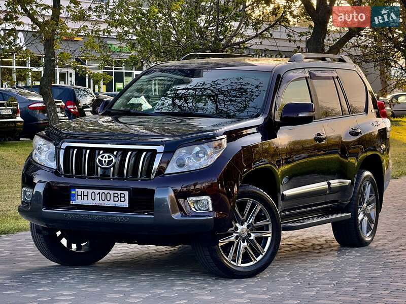Позашляховик / Кросовер Toyota Land Cruiser Prado 2010 в Одесі