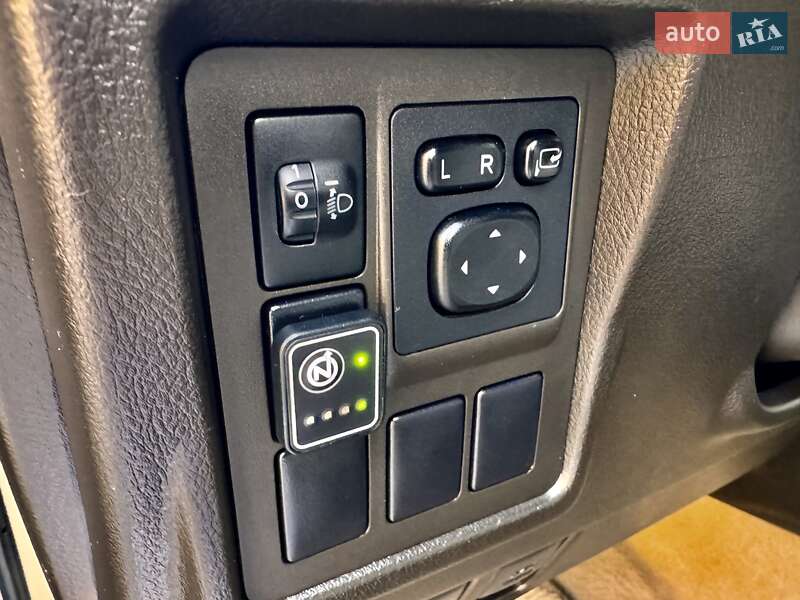 Позашляховик / Кросовер Toyota Land Cruiser Prado 2010 в Одесі