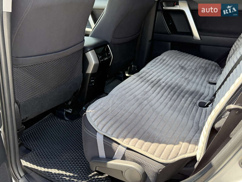 Позашляховик / Кросовер Toyota Land Cruiser Prado 2021 в Новомосковську фото 35 Позашляховик / Кросовер Toyota Land Cruiser Prado 2021 в Новомосковську