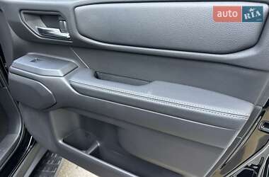 Внедорожник / Кроссовер Toyota Land Cruiser Prado 2025 в 