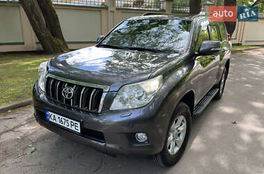 Позашляховик / Кросовер Toyota Land Cruiser Prado 2010 в 