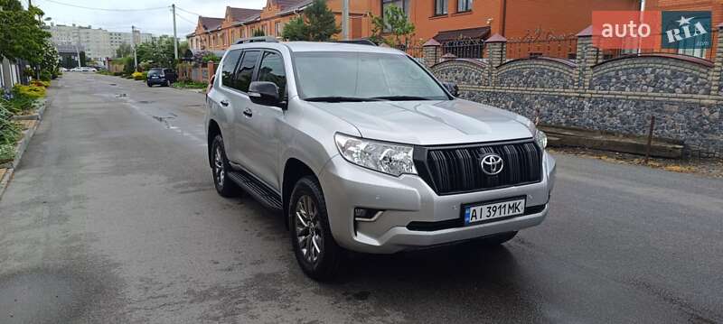 Toyota Land Cruiser Prado 2020