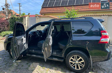 Внедорожник / Кроссовер Toyota Land Cruiser Prado 2016 в Ужгороде