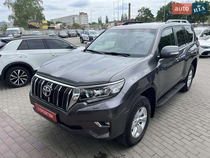 Toyota Land Cruiser Prado 2021