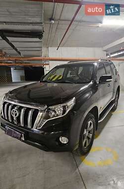Внедорожник / Кроссовер Toyota Land Cruiser Prado 2014 в 
