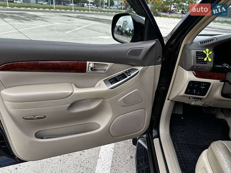 Внедорожник / Кроссовер Toyota Land Cruiser Prado 2004 в Сергеевке фото 16 Внедорожник / Кроссовер Toyota Land Cruiser Prado 2004 в Сергеевке