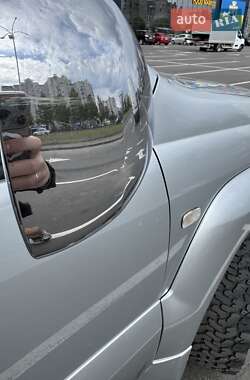 Позашляховик / Кросовер Toyota Land Cruiser Prado 2003 в 