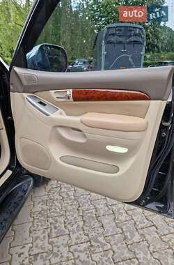 Внедорожник / Кроссовер Toyota Land Cruiser Prado 2005 в 
