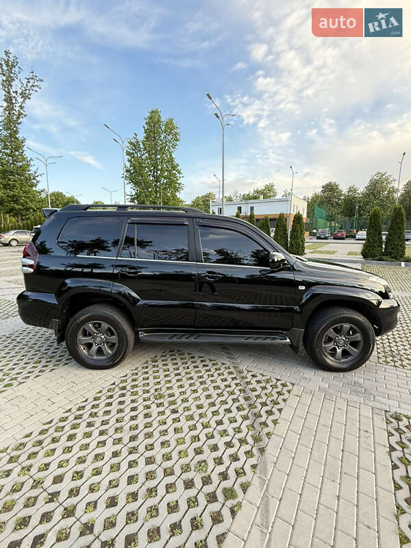 Внедорожник / Кроссовер Toyota Land Cruiser Prado 2007 в Киеве