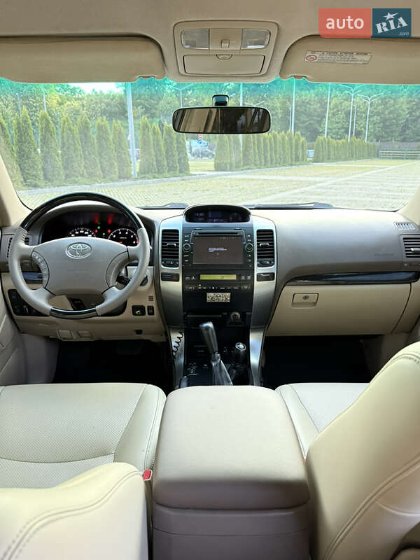 Внедорожник / Кроссовер Toyota Land Cruiser Prado 2007 в Киеве