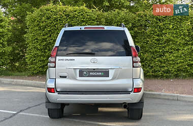 Внедорожник / Кроссовер Toyota Land Cruiser Prado 2005 в 