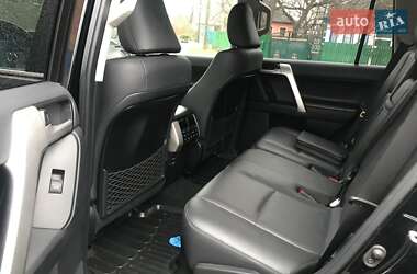 Внедорожник / Кроссовер Toyota Land Cruiser Prado 2018 в 