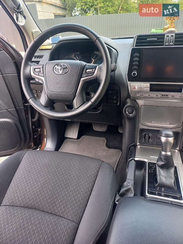 Позашляховик / Кросовер Toyota Land Cruiser Prado 2023 в Житомирі