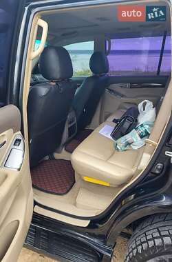 Внедорожник / Кроссовер Toyota Land Cruiser Prado 2003 в 