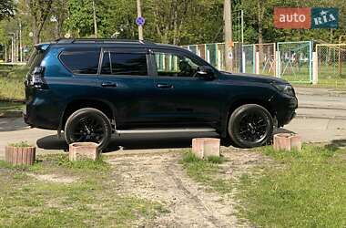 Позашляховик / Кросовер Toyota Land Cruiser Prado 2020 в Києві