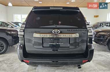 Внедорожник / Кроссовер Toyota Land Cruiser Prado 2022 в 