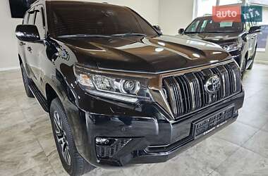 Внедорожник / Кроссовер Toyota Land Cruiser Prado 2022 в 